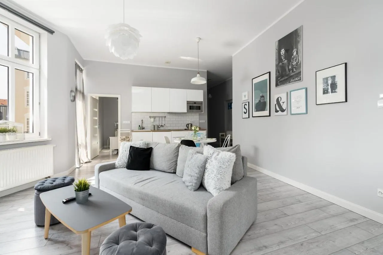 Scandi Male Garbary Apartment Piaskowa Near Old Market Square By Noclegi Renters Poznań